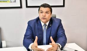 Tobías Crespo anuncia aspiraciones a la Alcaldía del DN para 2028